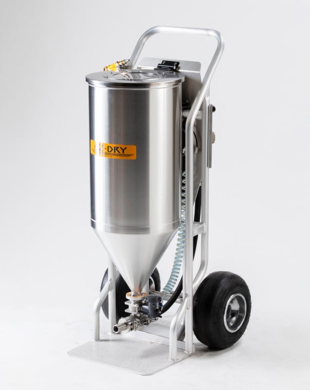 写真：ダスティング機 EZ-DRY